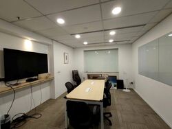 Robinson 112 (D1), Office #602216171